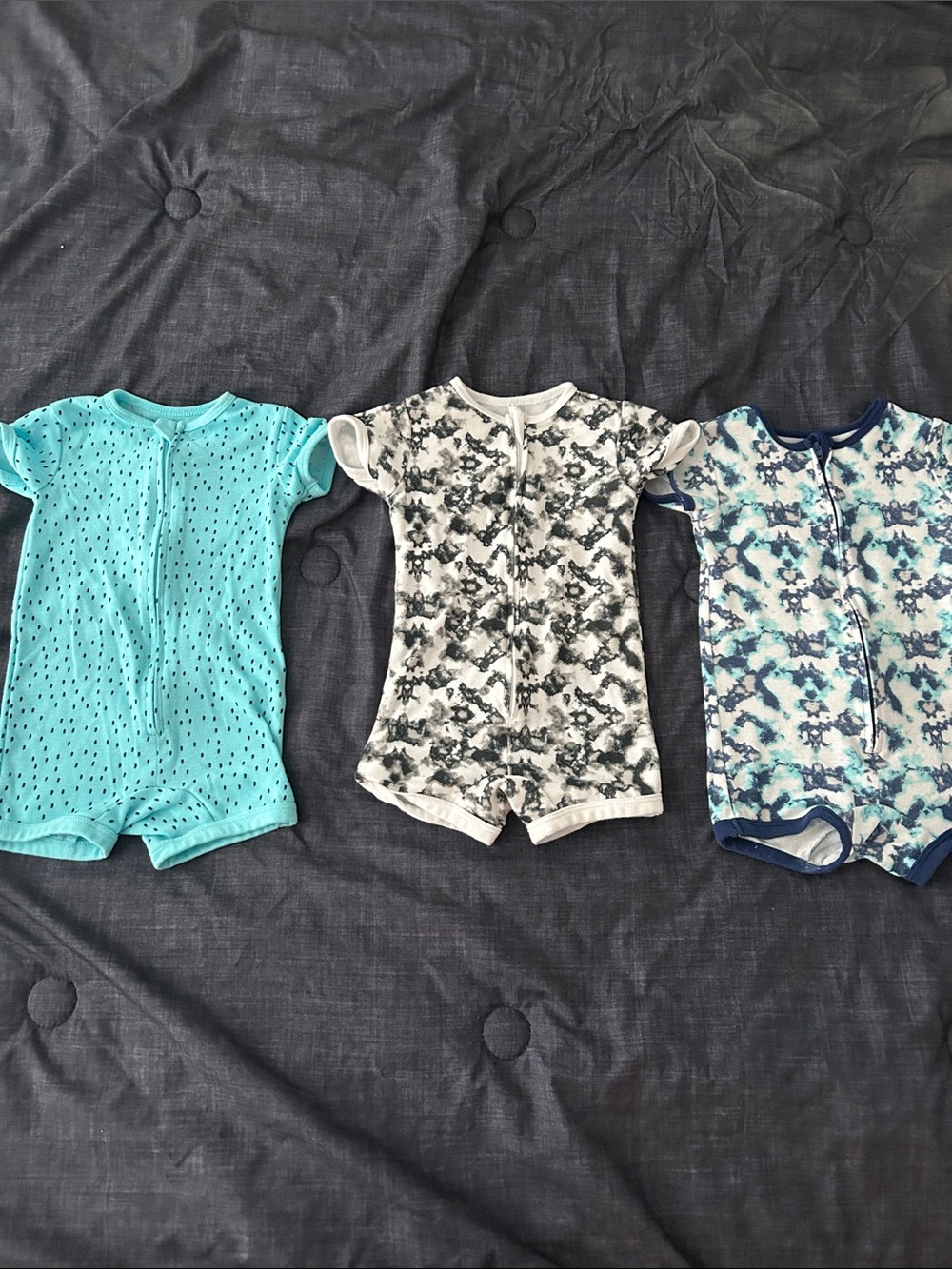 3 piece set  Short-Sleeve One-Piece Romper – Blue polka dots & Tie-Dye Options